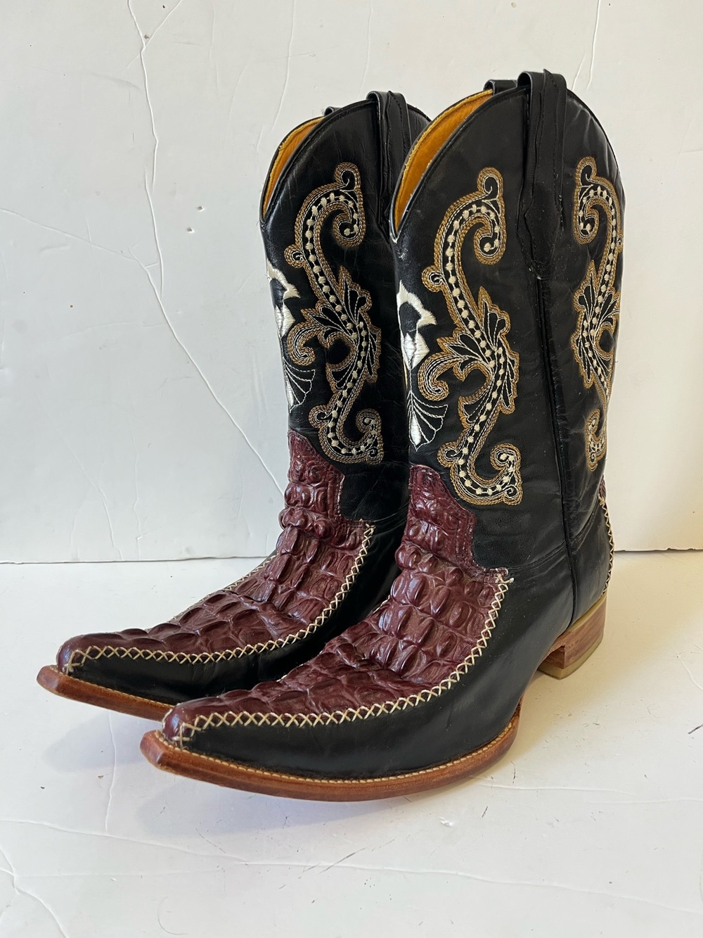 Donaldo Men's Black cowhide leather Burgundy Croc-Embossed Western Cowboy boots